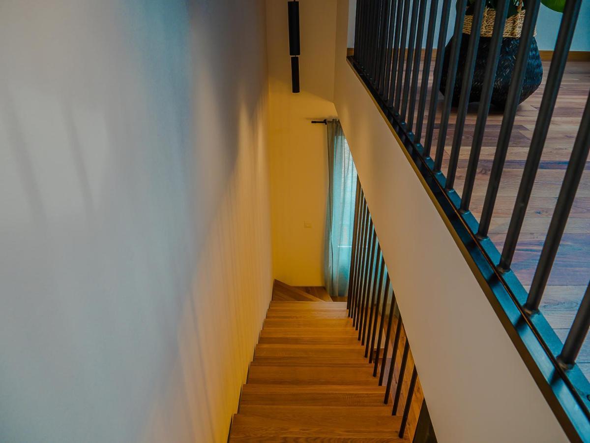 Apartmani Dora & Luka Rijeka Exteriör bild